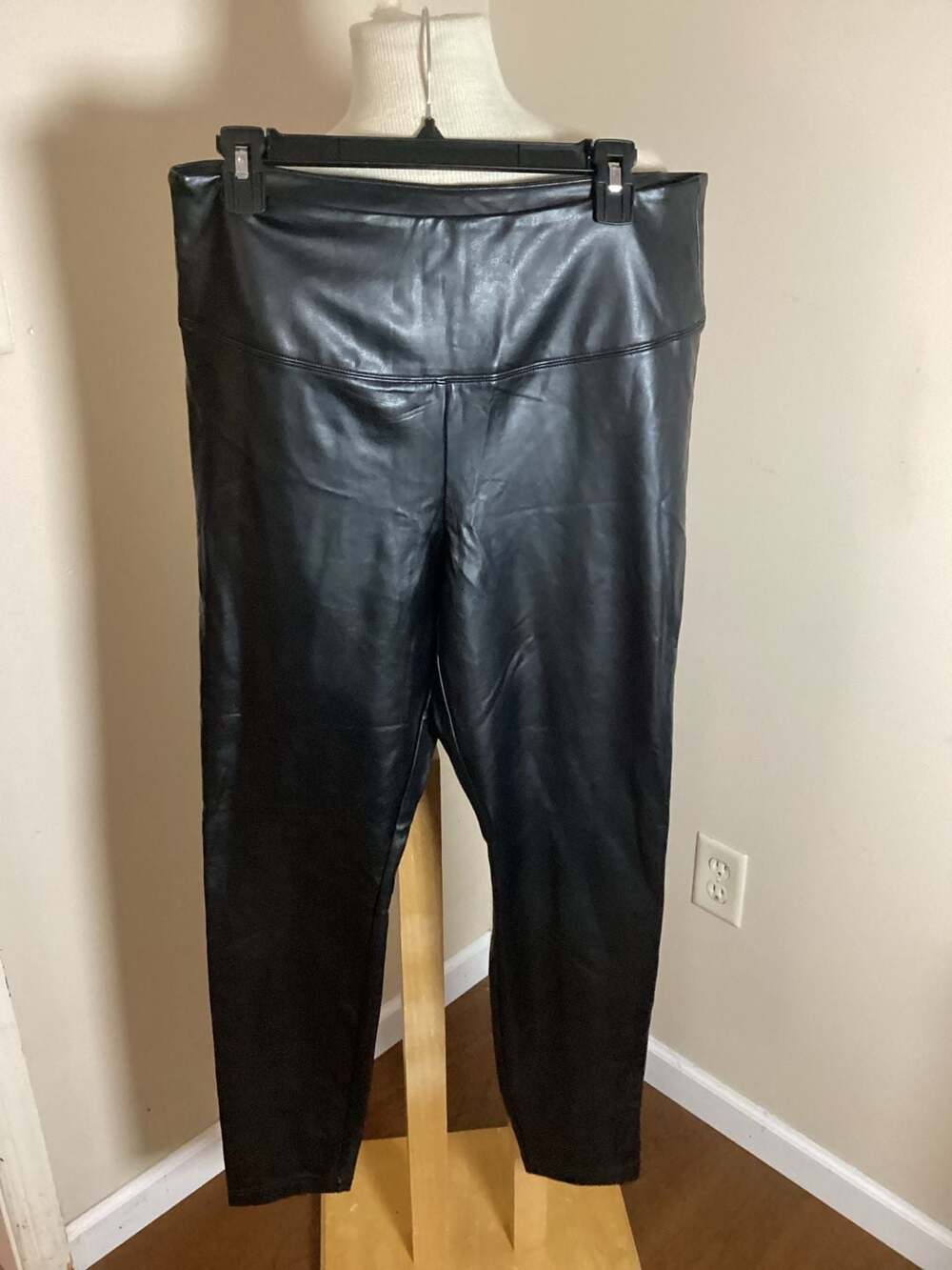 White House Black Market Runway Legging Size 14 Black Faux Leather